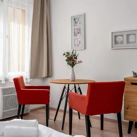 Art Deco Suite Прага Экстерьер фото